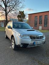 Subaru Forester, SUV, Geländewagen, Allrad... - Subaru Forester aus 2011 mit Diesel-Antrieb