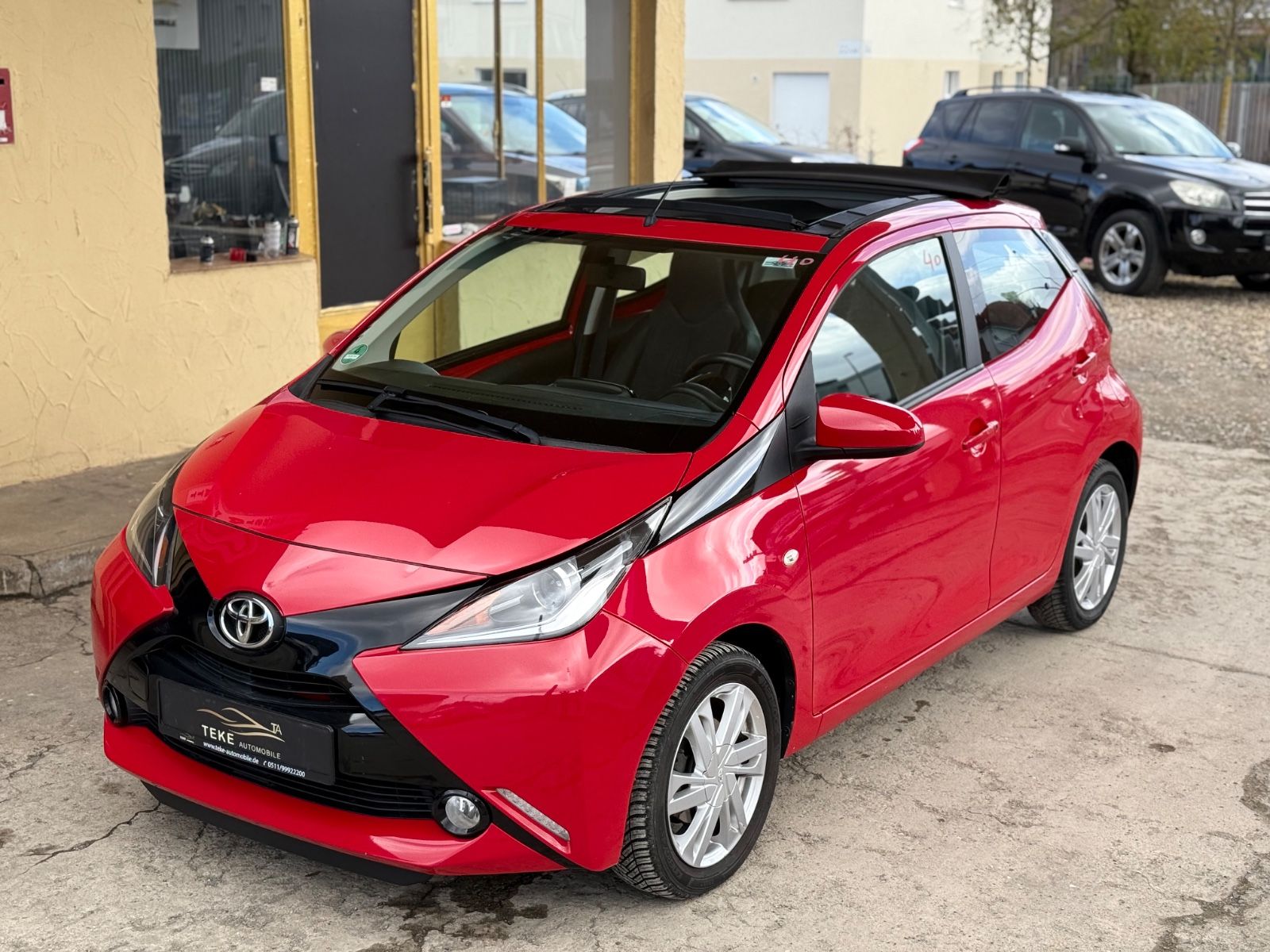 AYGO x-wave Faltdach|Kamera|Tempomat|85.000km|