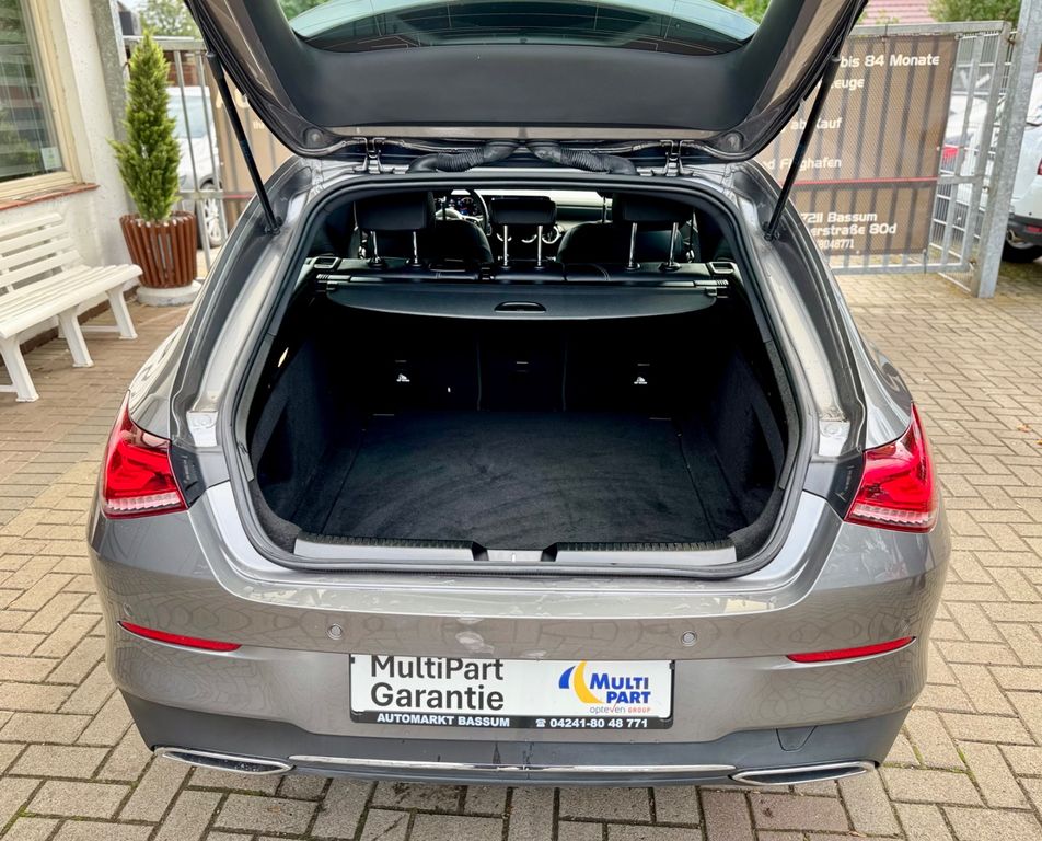 Mercedes-Benz CLA 180 Shooting Brake CLA 180 SB 7G-DCT LED+RKam+Navi+Parkass.+Shz. – Ansicht 31