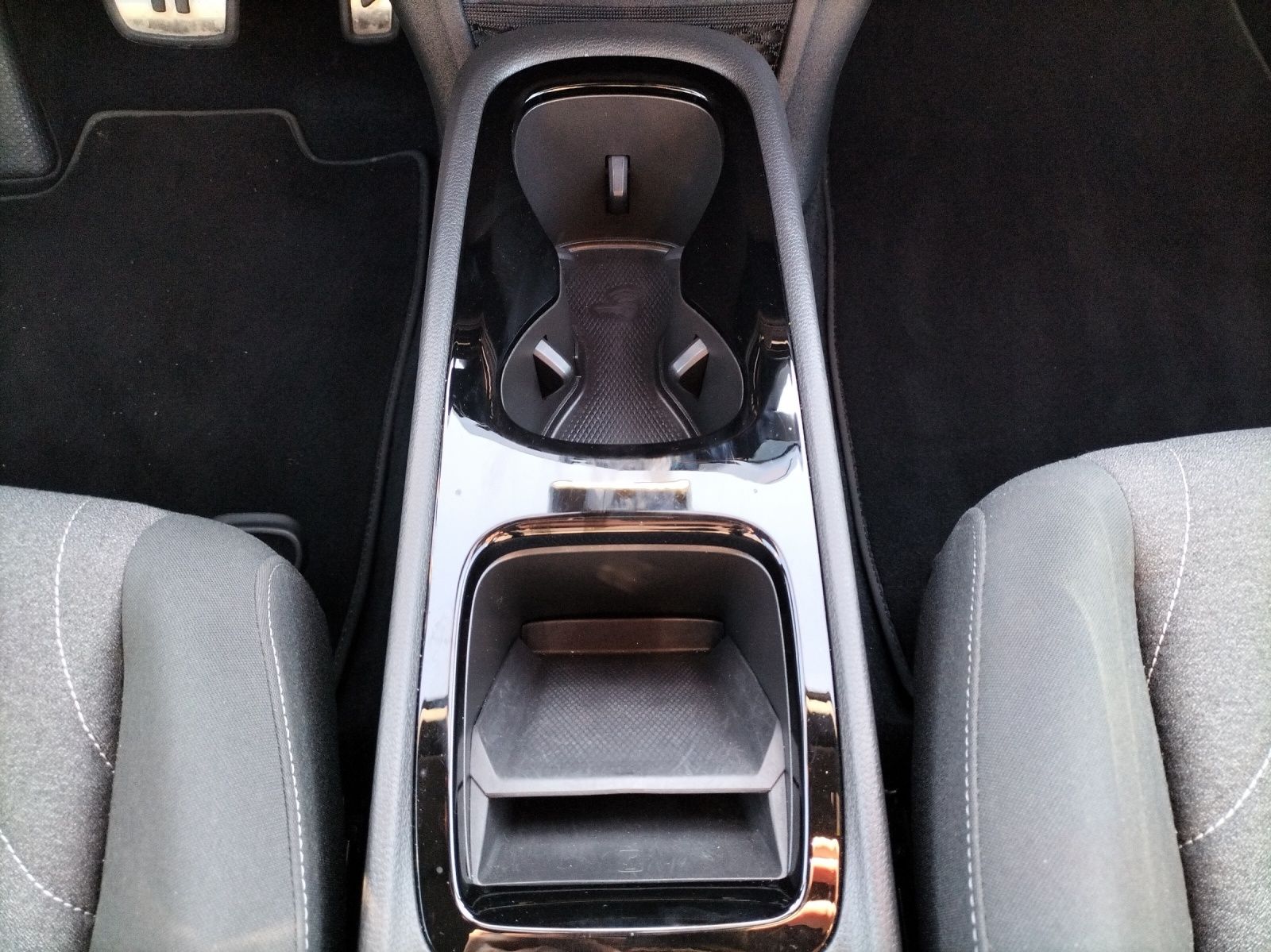 Fahrzeugabbildung Volkswagen ID.3 Pro LED Navi ACC RFK SH