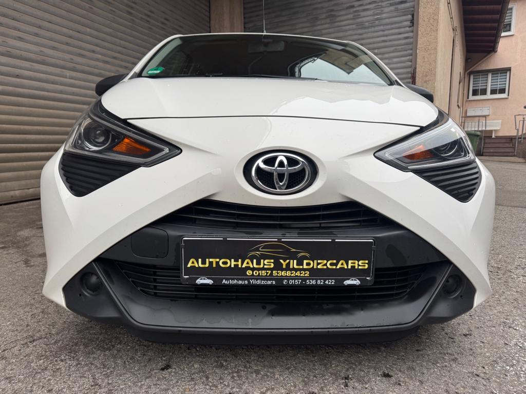 Toyota Aygo (X)