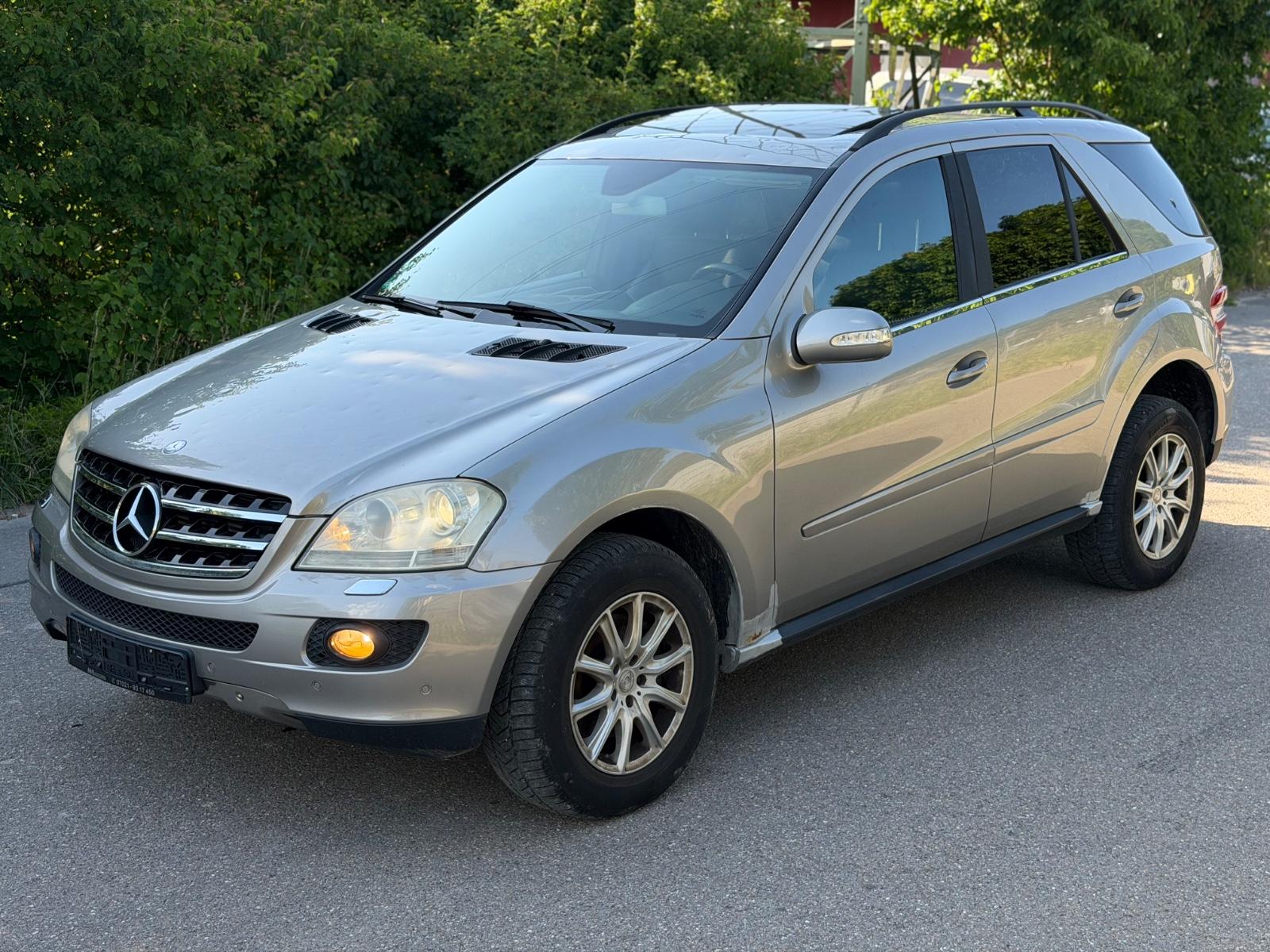 Mercedes-Benz ML 320 CDI 4Matic/AUTOMATIK/LEDER/XENON/AHK/