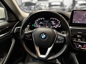 BMW 520 - 4