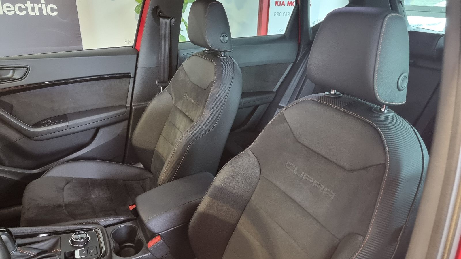 Fahrzeugabbildung CUPRA Ateca 2.0 TSI DSG 4Drive
