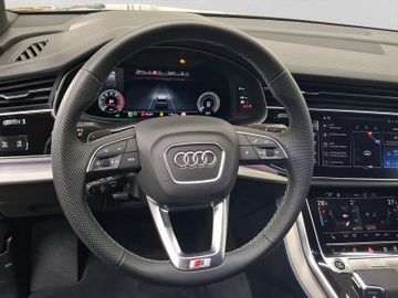 Audi Q7 - 9