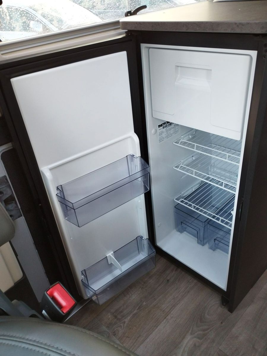 Fahrzeugabbildung Sunlight Adventure Cliff 602 Automatik, Dörr Edition, LTE