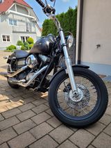 Harley-Davidson Street Bob - HARLEY-DAVIDSON 2012 STREET BOB