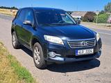 Toyota RAV 4 2,0-l-Valvematic 4x4 AUTOMATIK - Toyota aus 2011
