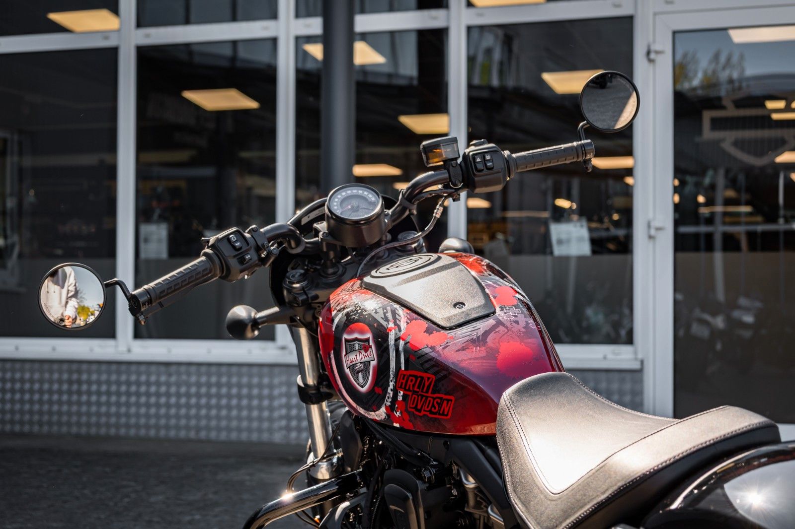 Fahrzeugabbildung Harley-Davidson Nightster RH975 - Jekill & Hyde -