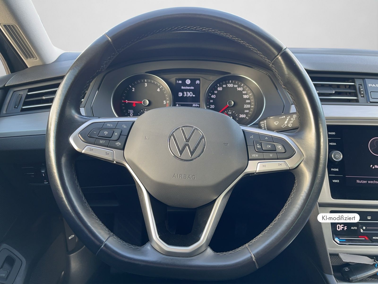 Volkswagen Passat Variant - Bild 10