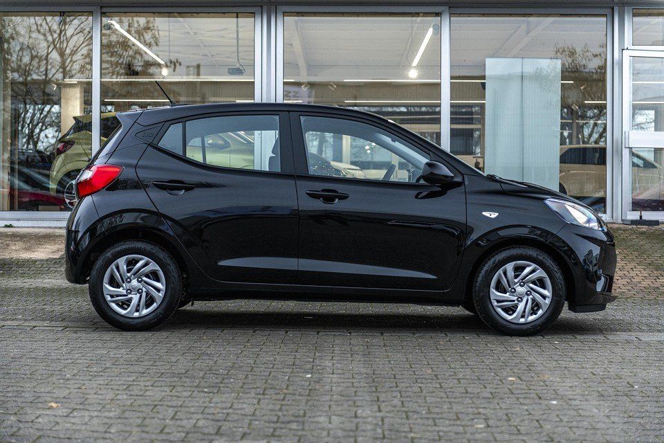 Fahrzeugabbildung Hyundai i10 1.0i 63PS Select