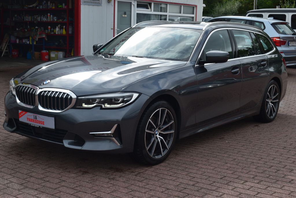 Image of BMW 320
