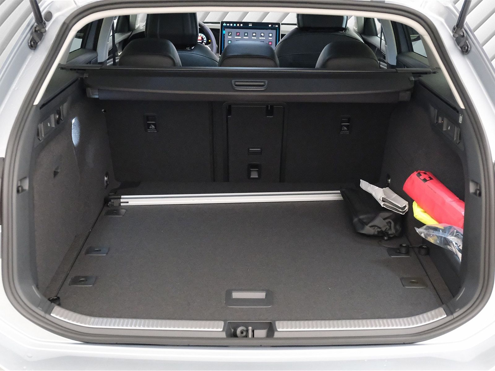Volkswagen Passat Variant - Bild 6