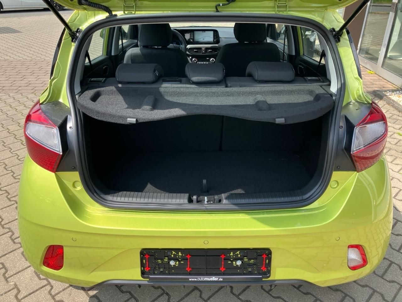 Fahrzeugabbildung Hyundai i10 TREND Komfortpakt SHZ*LHZ*CARPLAY*NAVI
