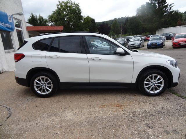 Fahrzeugabbildung BMW X1 xDrive 18d Advantage/AHK/LED/Navi/1.Hd/