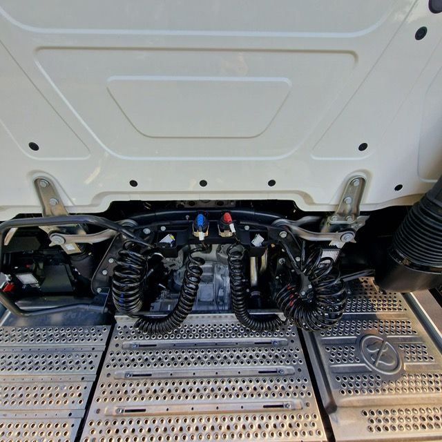 Fahrzeugabbildung Mercedes-Benz Actros 1848 LS Standklima+Retarder+SZM+L-FHS PC