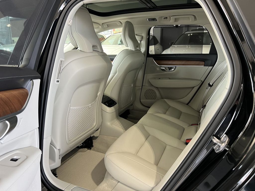 Volvo V90 T8 Inscription AWD HeadUp Pano WinterPro LED