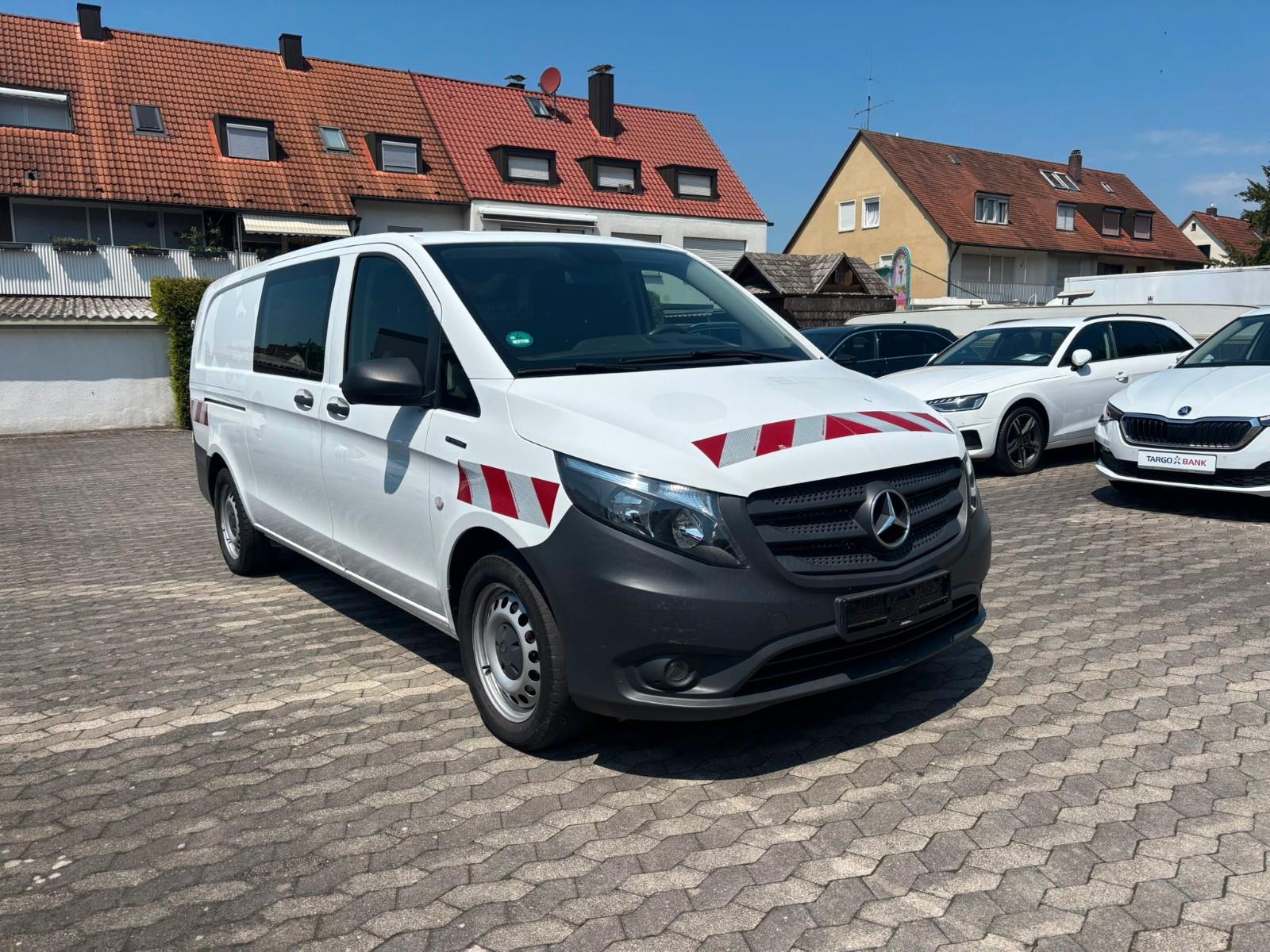 Mercedes-Benz eVito 111 extralang +Sortimo Einbau+RFK+Glas+Nav