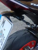 Aprilia Tuono 1100 V4 Factory      1 Hand - Offers