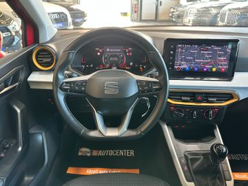 MYAUTOCENTER – Gebraucht- und Jahreswagen mit Werkstattservice in Pfaffenhofen Seat Arona *1.Hand*19%*Tempo*Navi*Spurass*LED*