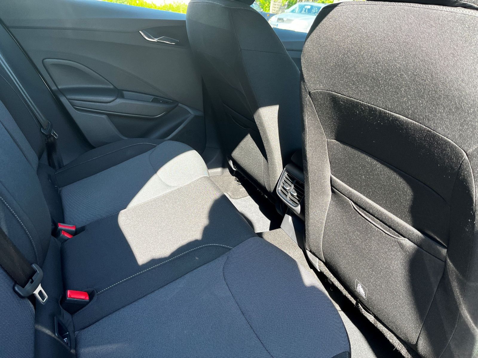 Fahrzeugabbildung SKODA Fabia Selection DSG ALU PDC DAB BT ALLSEASON