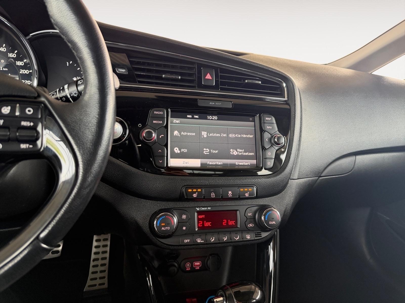 Kia cee'd 1.6 GDI Platinum Xenon Schiebed. Leder Kam
