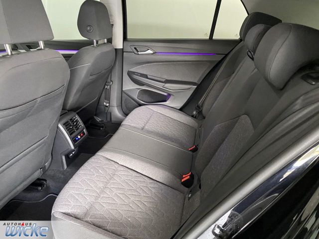 Golf VIII 1.5 eTSI DSG Move NAVI KLIMA PDC