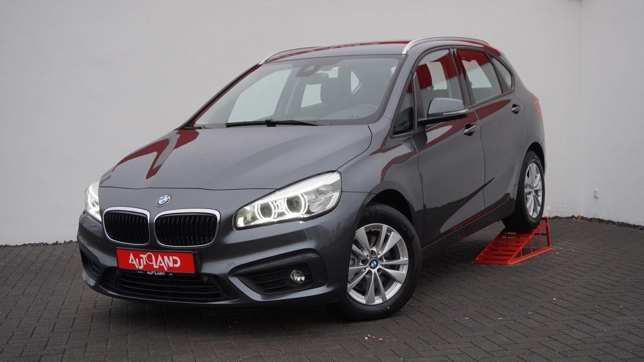 BMW 218i Active Tourer Advantage LED NAVI SHZ TEMPOM
