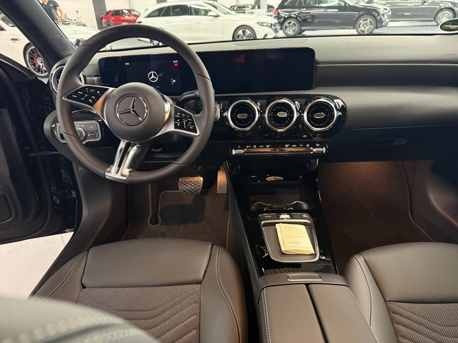 Mercedes-Benz A 250 e