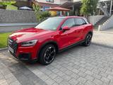 Audi Q2 2.0 TFSI S tronic quattro sport s-tronic - Audi Q2 in Freiburg