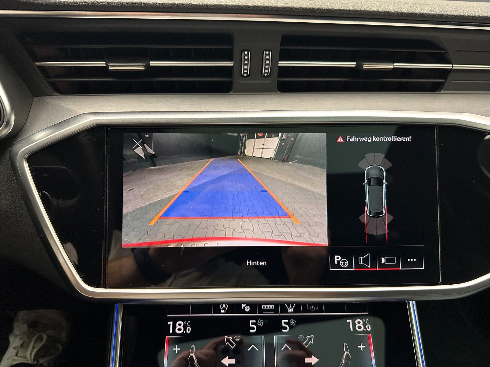 Audi A6 Avant 45 TFSI quattro Sport S-Line PANORAMA foto 24