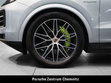 Porsche Cayenne - 6