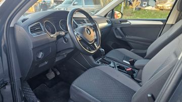 Volkswagen Tiguan - 8