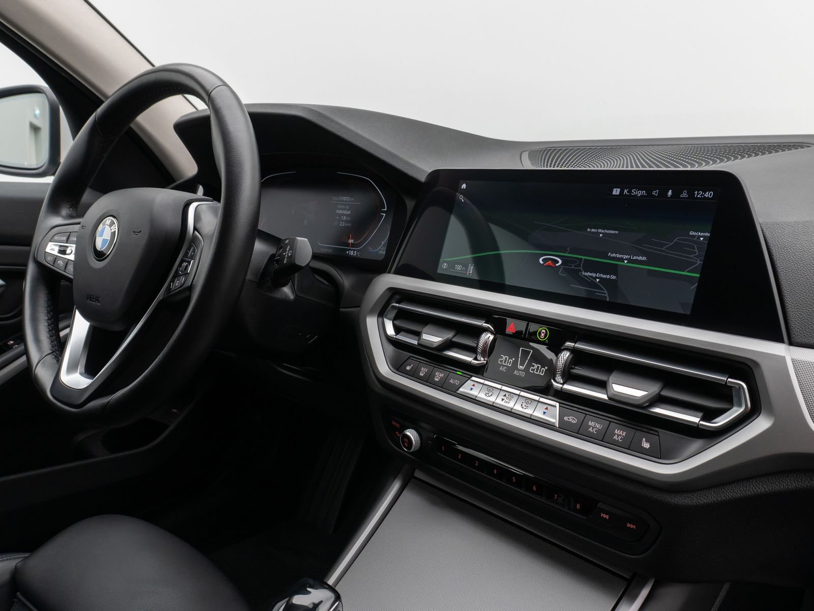 Fahrzeugabbildung BMW 320d xD DAB CockPitPro Stop&Go Alarm PDC Sport