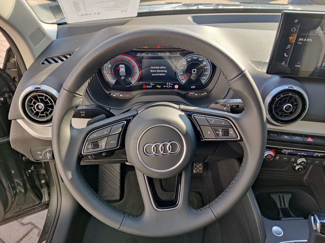 Q2 S line 35 TFSI S tronic AHK/MatrixLED/Optik