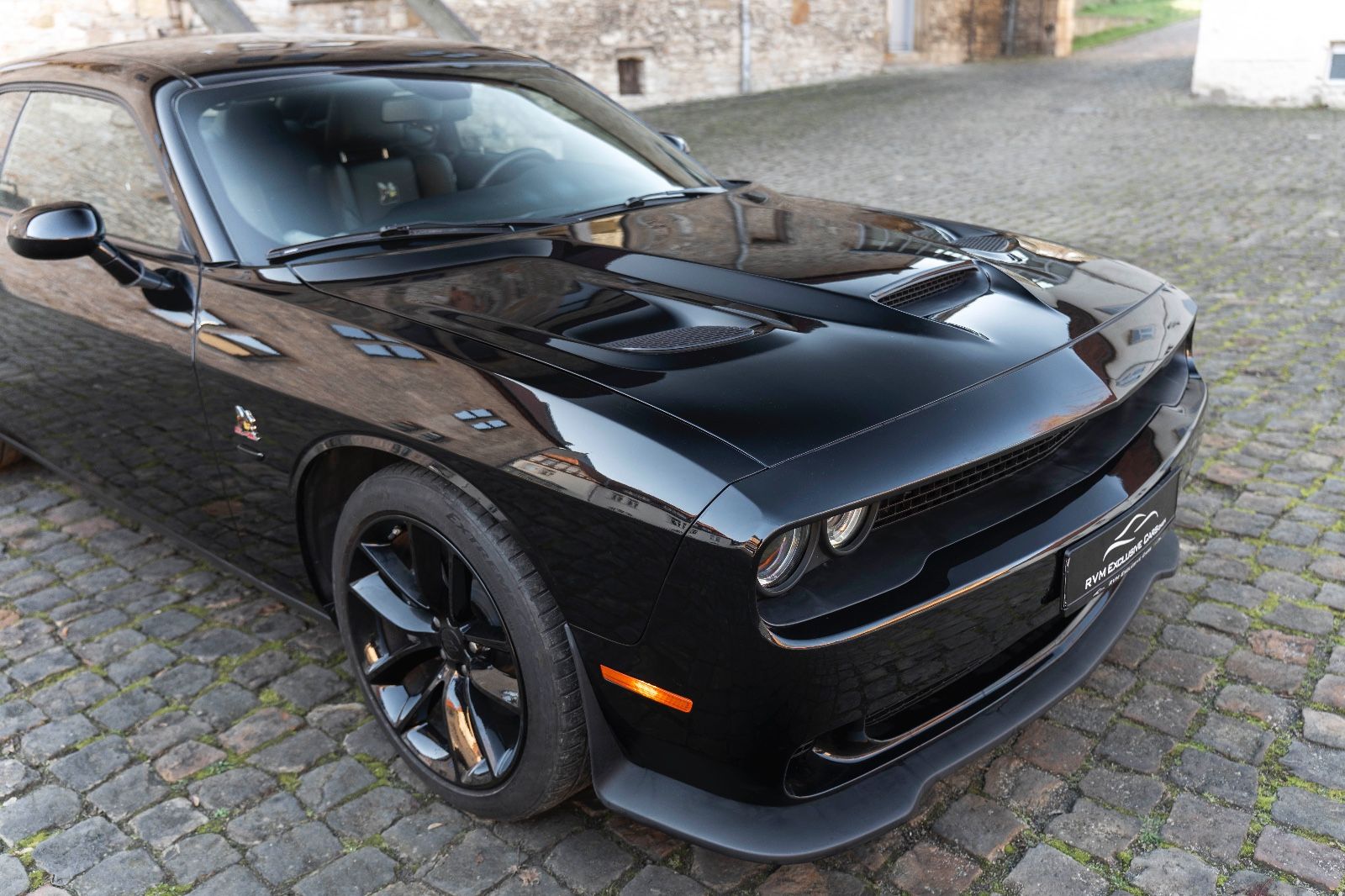 Fahrzeugabbildung Dodge Challenger R/T SCAT 392 KAM CARPLAY SZH BREMBO