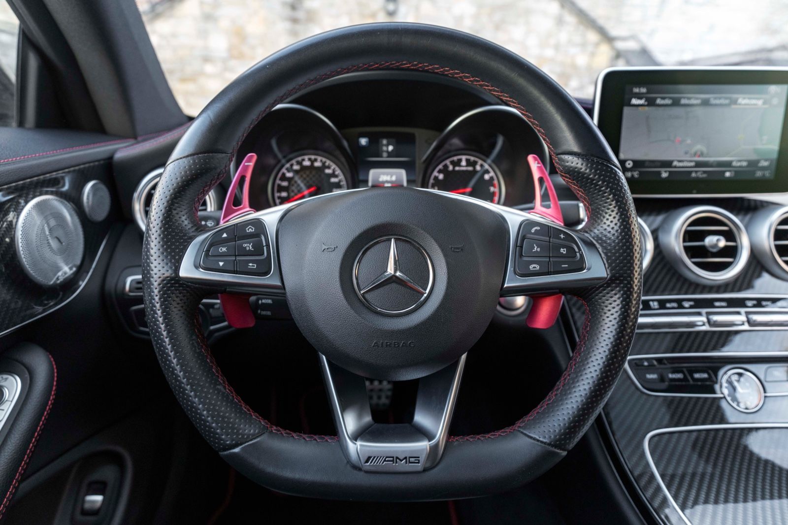 Fahrzeugabbildung Mercedes-Benz C 43 AMG C63 Optik BURMESTER CARBON KAM LED NAV