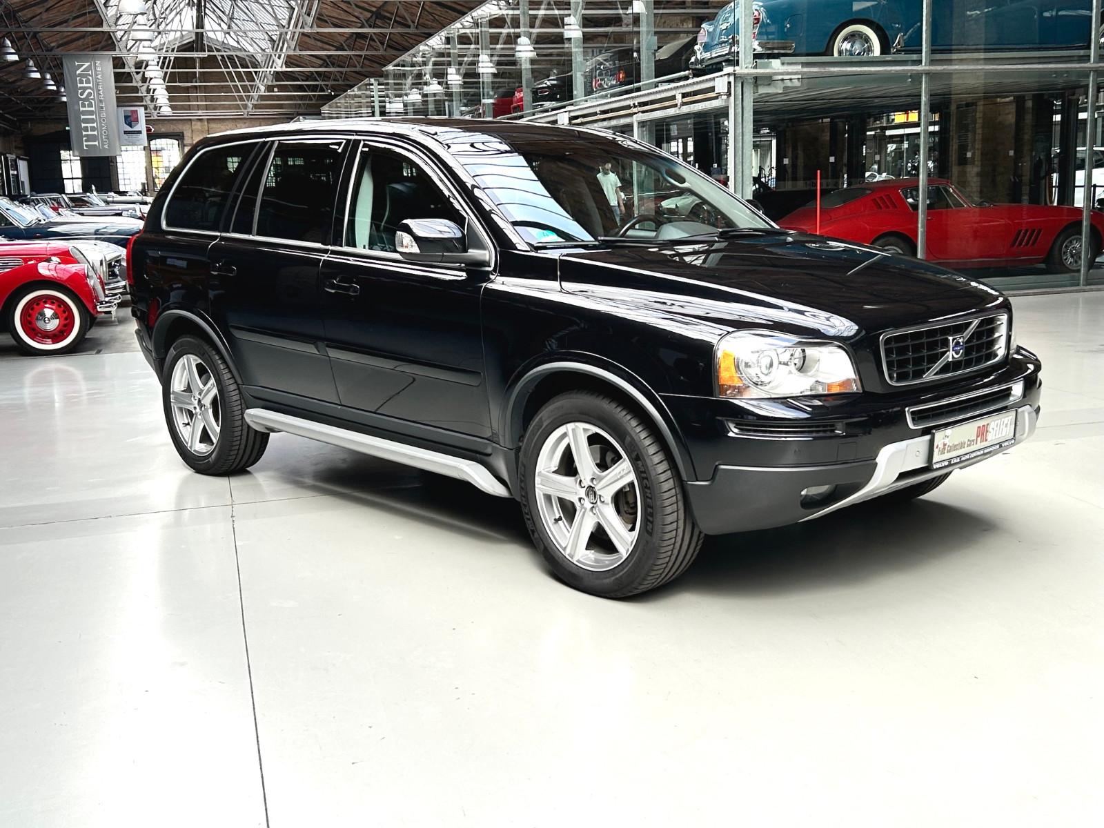 Volvo XC90 - R-Design 4.4l V8 im Topzustand!