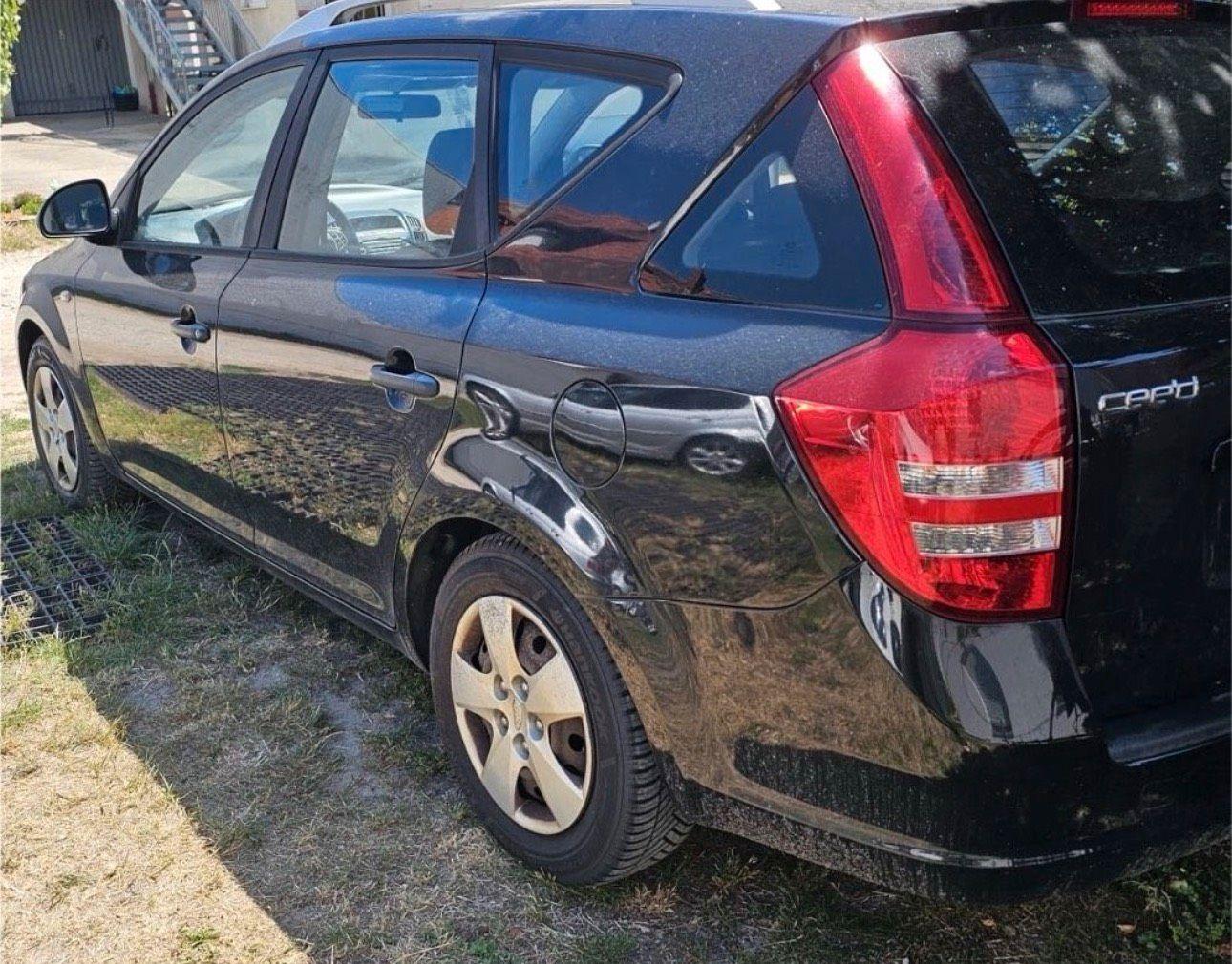 Kia cee'd 2010 — engine