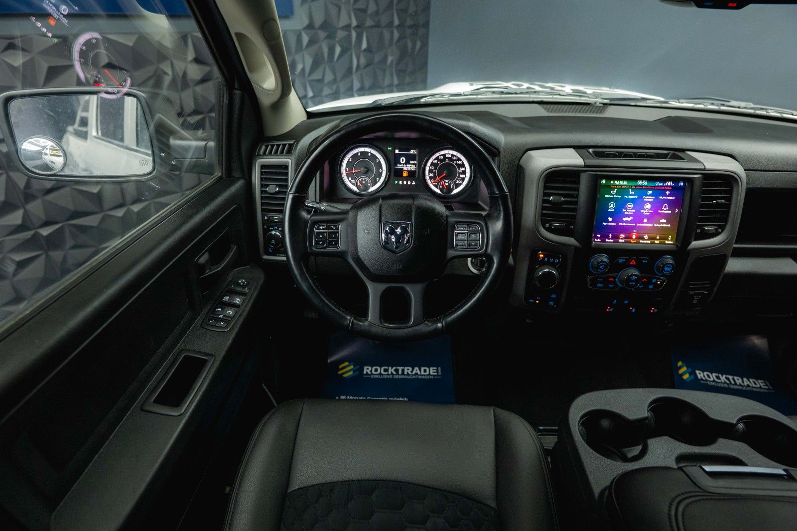 Fahrzeugabbildung Dodge RAM 5.7 V8 HEMI 4x4 OFFROAD Night-Paket *LED*AHK