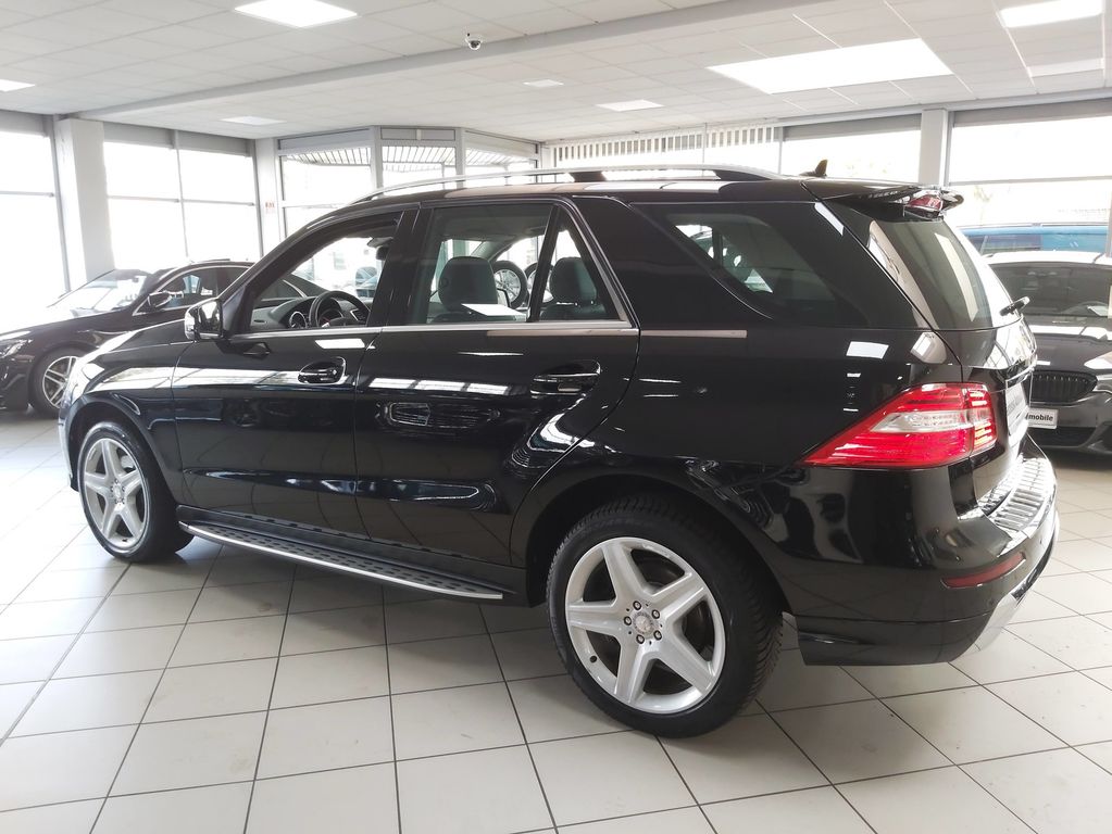 Mercedes-Benz ML 350 CDI AMG DISTR TOTW KAMERA COMAND LEDER