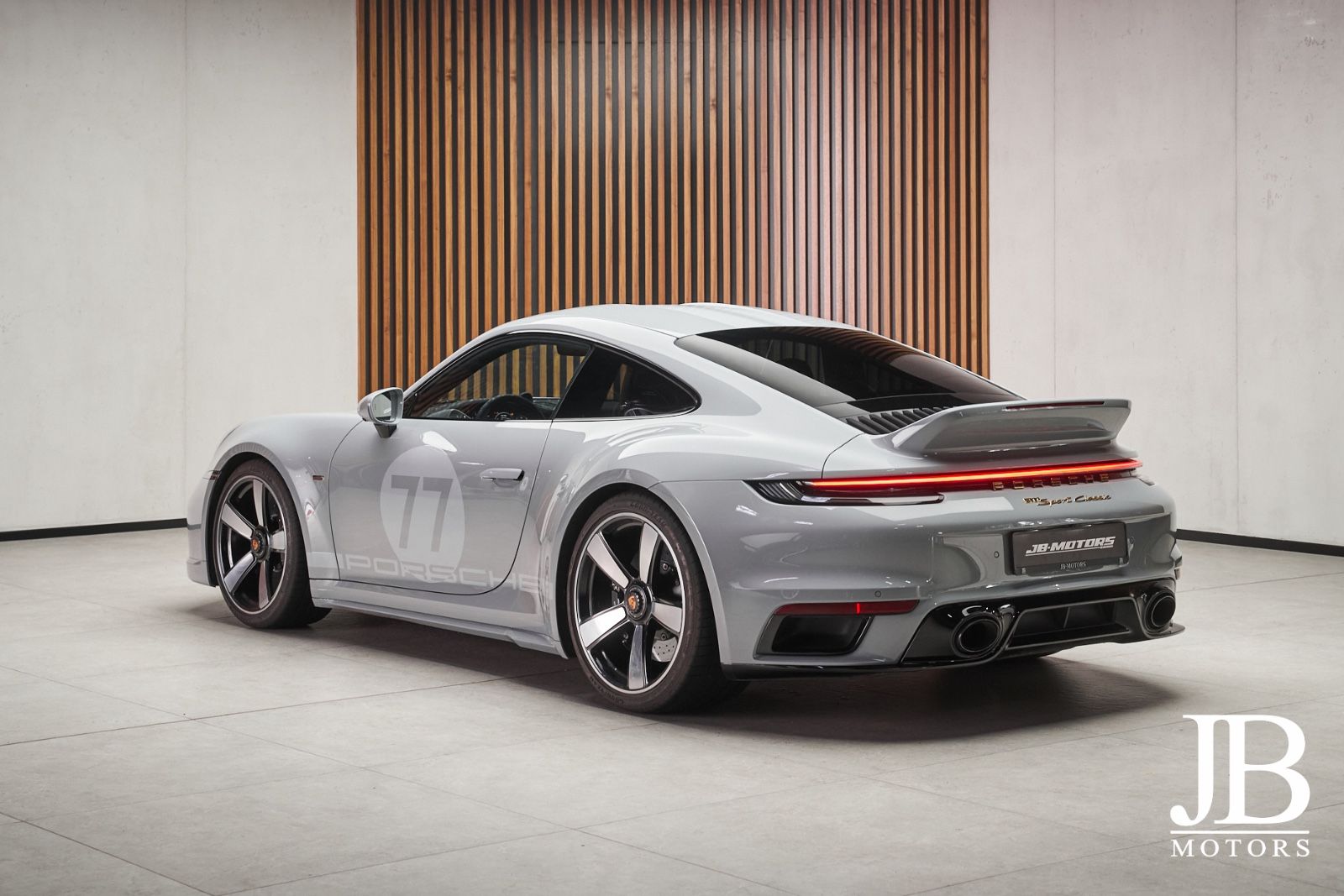 Fahrzeugabbildung Porsche 992 Sport Classic Burmester Lift Cognac 360° LED