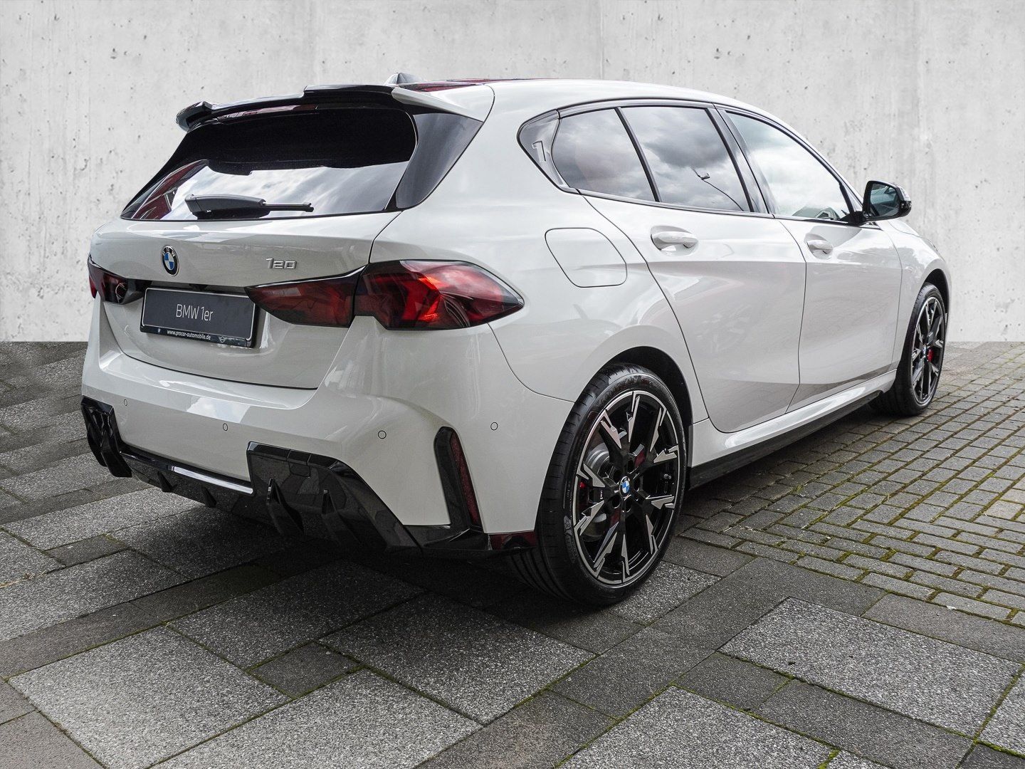 BMW 120 - Bild 2