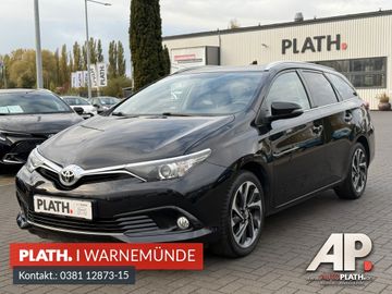 Toyota Auris - 1