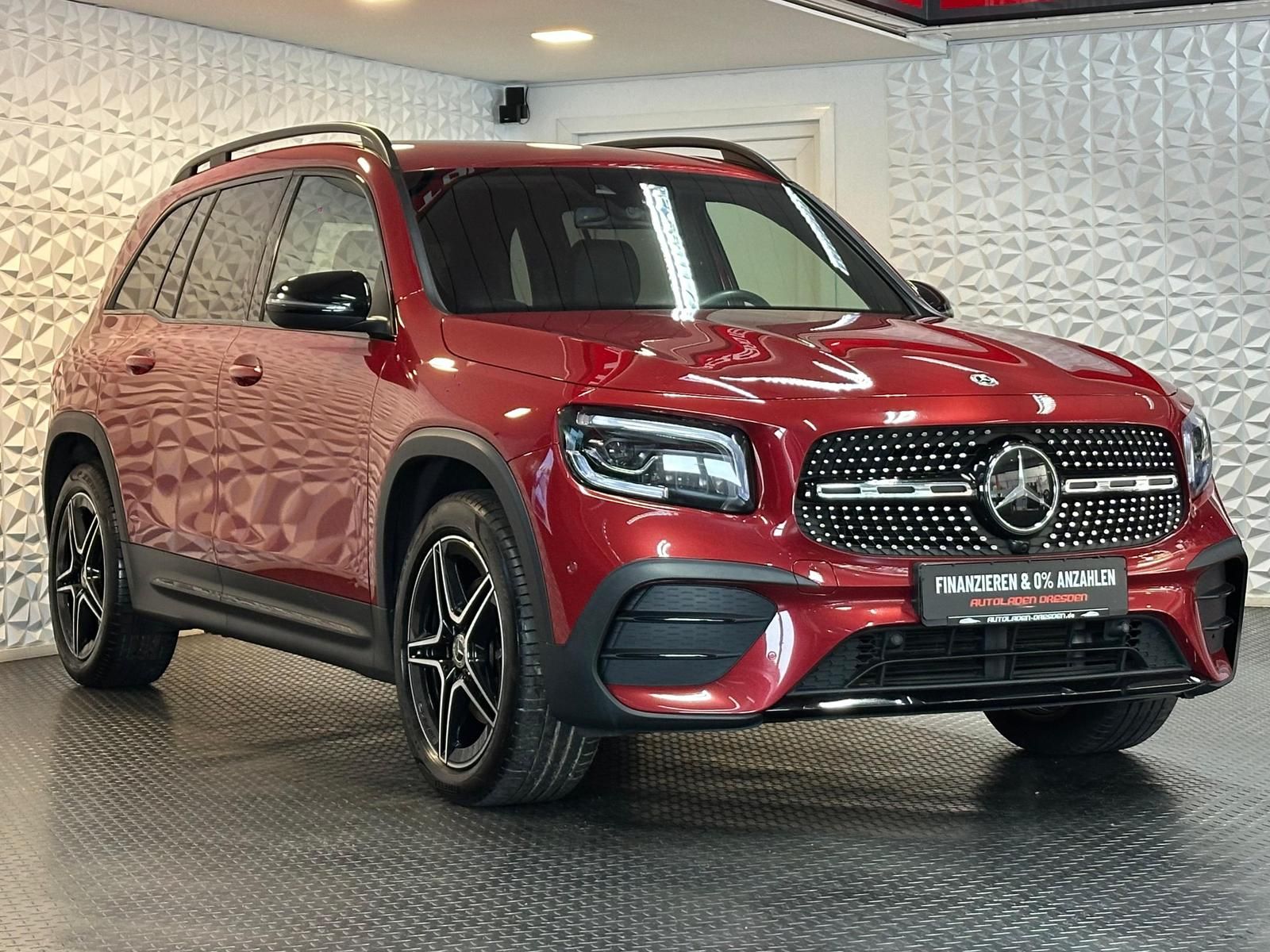 MERCEDES-BENZ GLB 220d AMG NIGHT PAKET 4M ACC#SHZ#SH#CAM#LED - Image 2