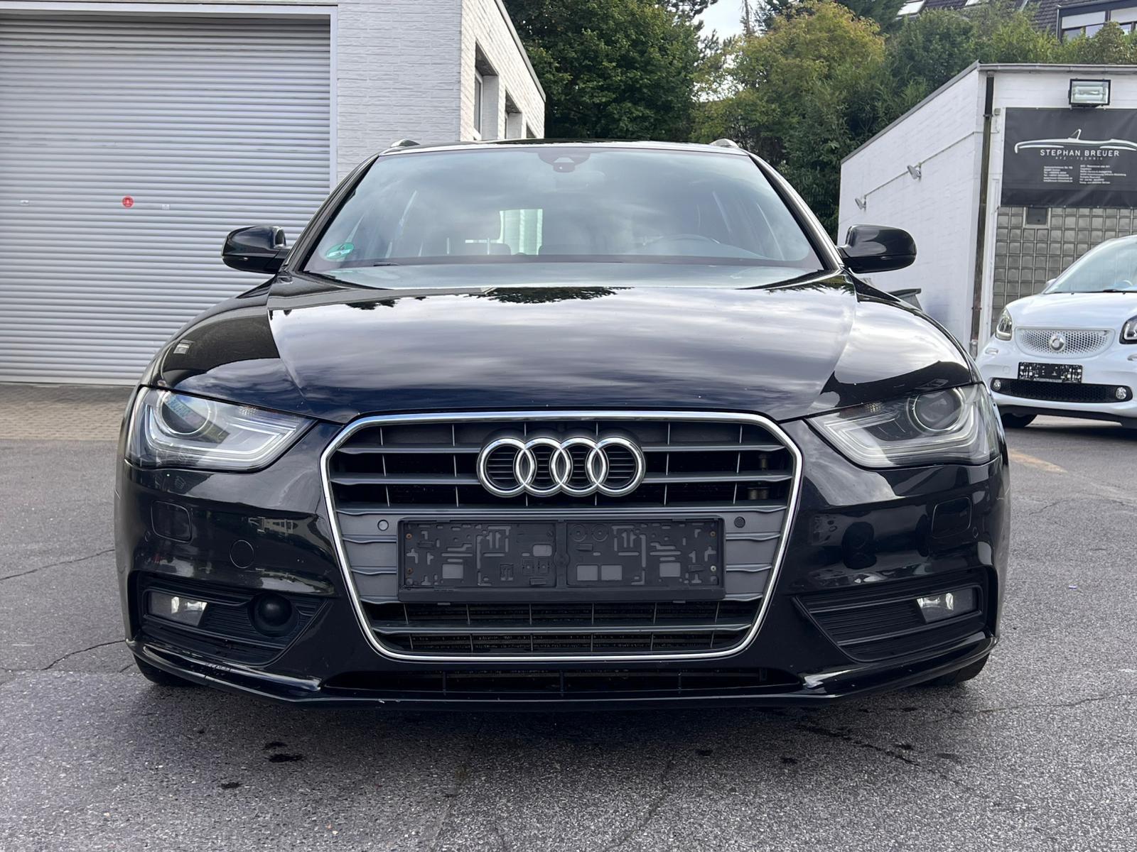 Audi A4 2014 — interior