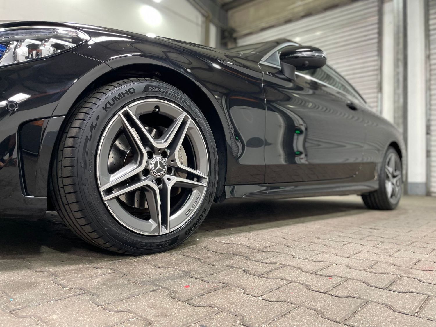 Fahrzeugabbildung Mercedes-Benz C 200 4Matic AMG Sport#Digital#LED#360°#Pano