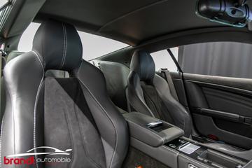 2011 Aston Martin DBS — миниатюра 18