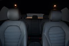 MERCEDES-BENZ GLC 200 4M Coupe*Night*Business*High-End*LED*19"