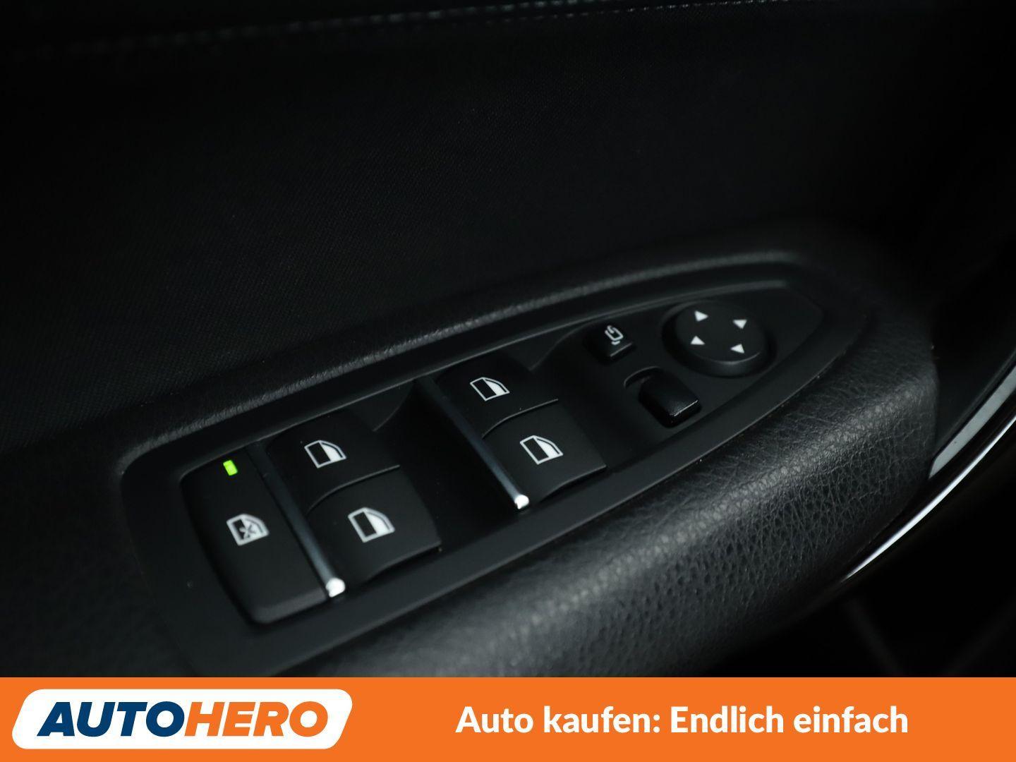 BMW 118i Edition Sport Line Shadow Aut.*NAVI*LED*PDC